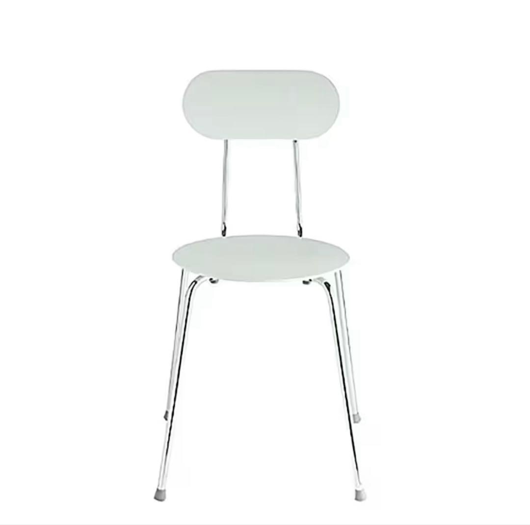 q3ww3p　MUJI 無印良品　スチールチェア・樹脂座（ライトグレー）