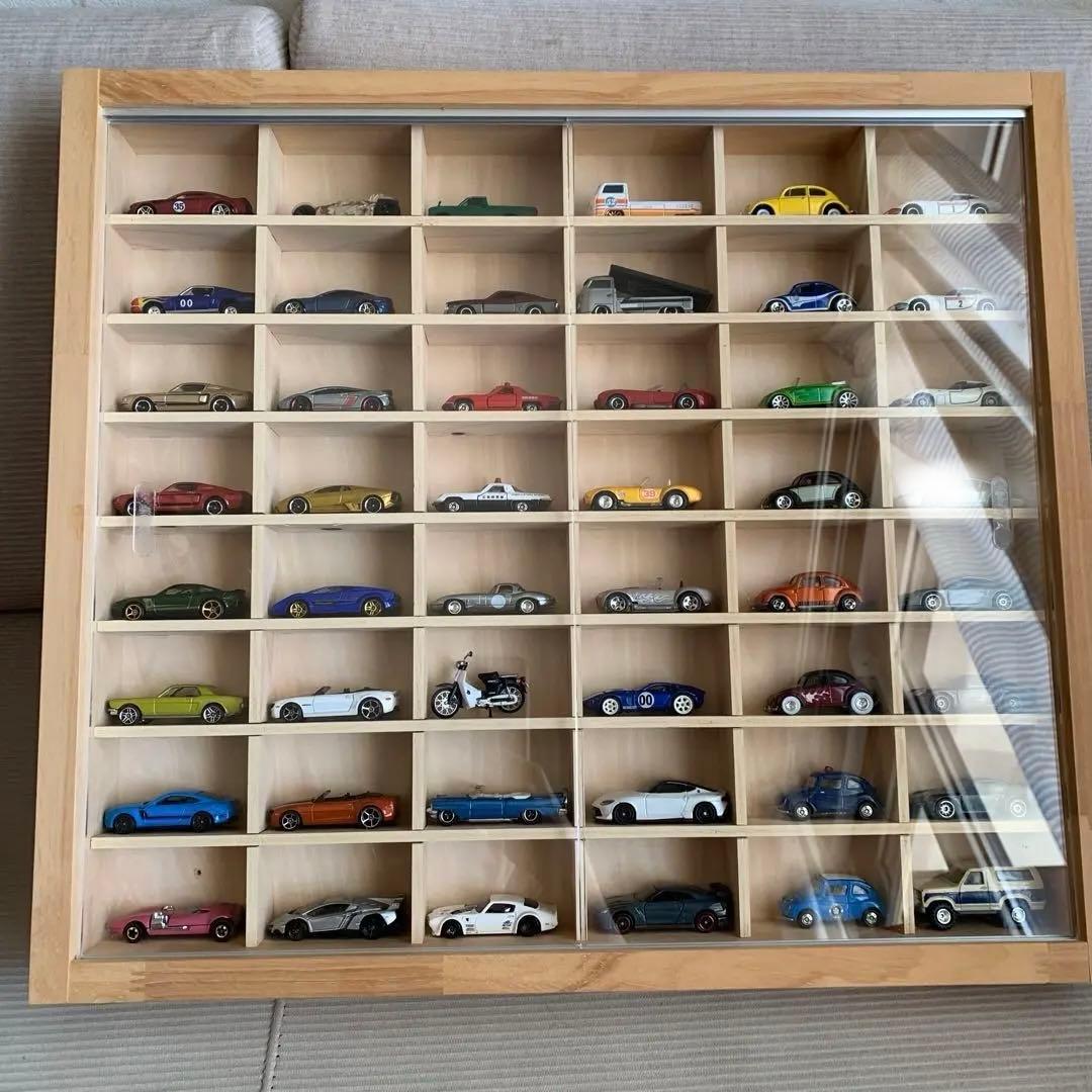 ミニカー ディスプレイケース 48マス 車付き(1台あたり128円、レア車あり