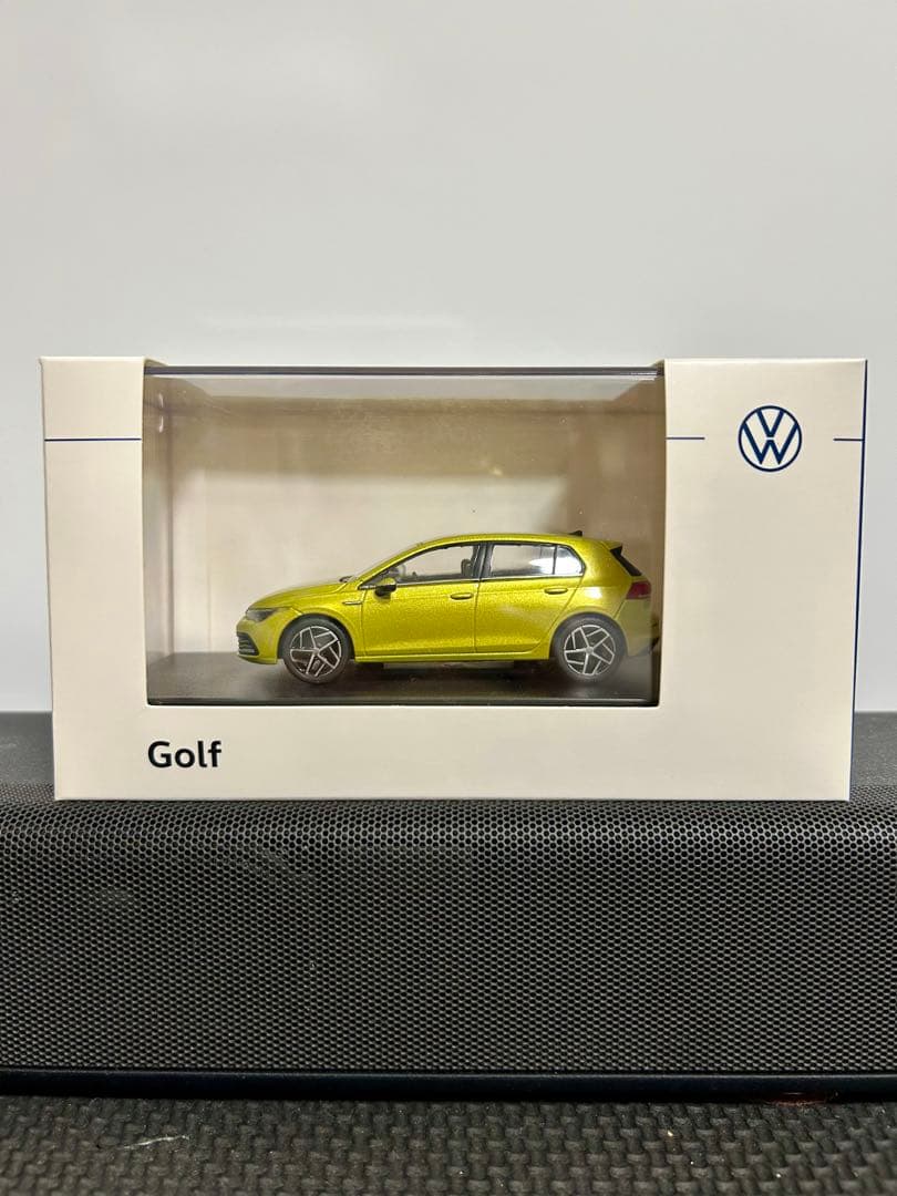 正規ディーラー非売品・限定別注：フォルクスワーゲンGOLF 1/43