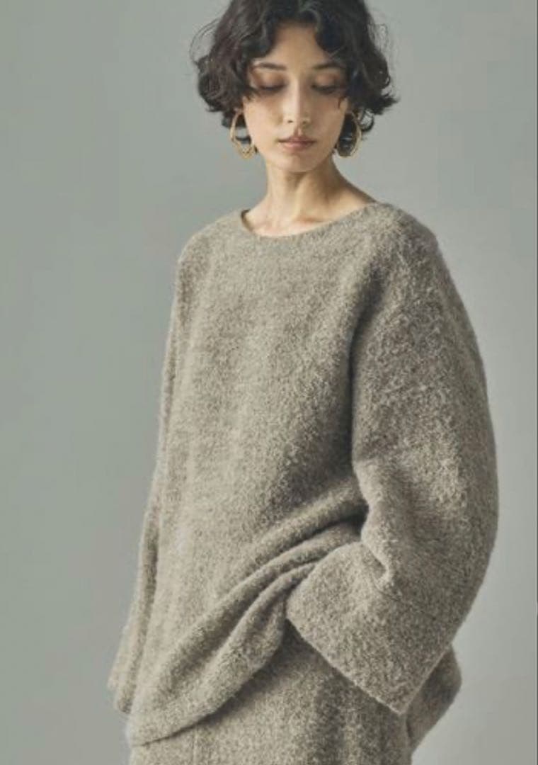 【オザ】未使用　カレンソロジー　ブークレープルオーバー、パンツ