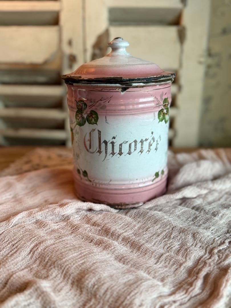 フランスアンティークホーロー激レアピンクの薔薇模様 Chicoréeキャニスター