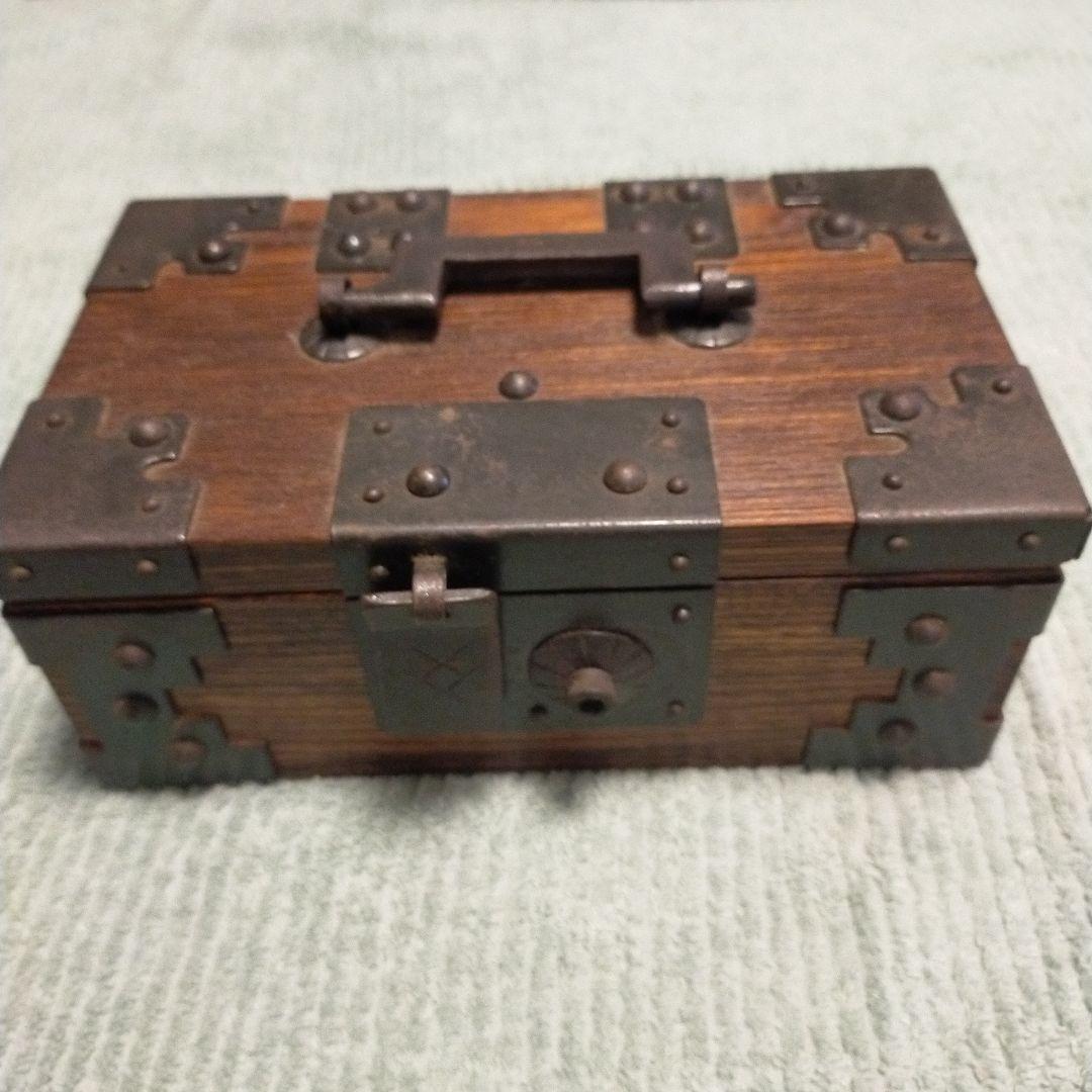 千両箱　小物入れ　古道具　アンティーク　木製　鉄