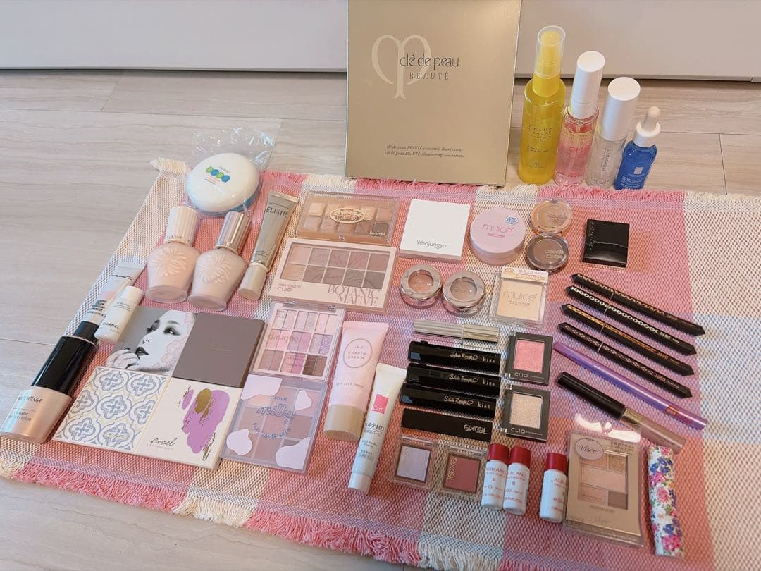 デパコス プチプラコスメ激安まとめ売り50点セット♡