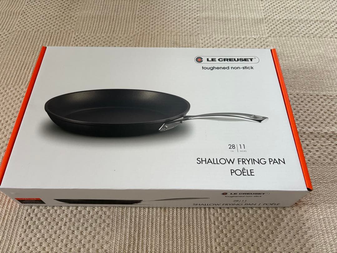 新品★ル・クルーゼTSNシャローフライパン 28cm