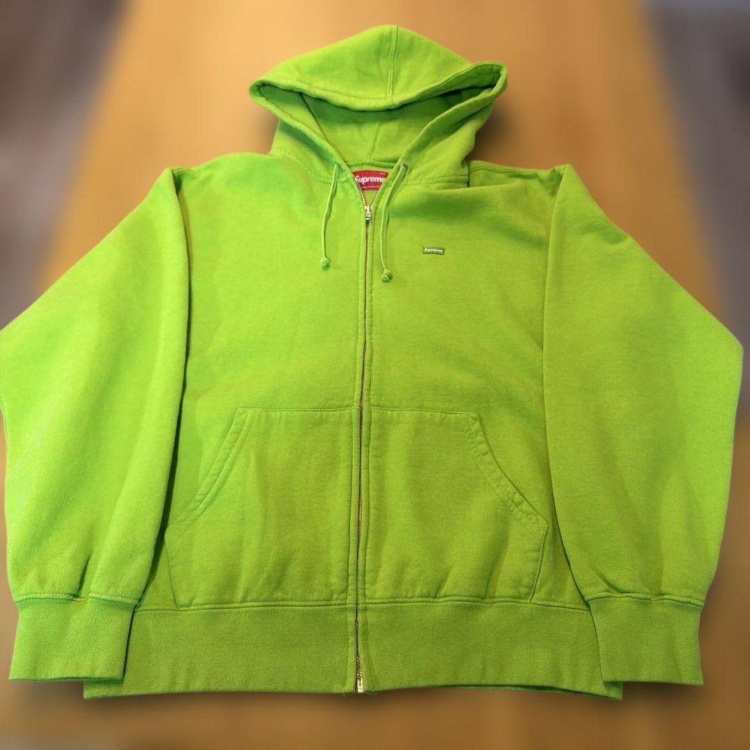 最終値下げ　美品　シュプリーム　フード付きパーカー　サイズM 美品 Supreme シュプリーム パーカー サイズ:M 23SS ブランドロゴ