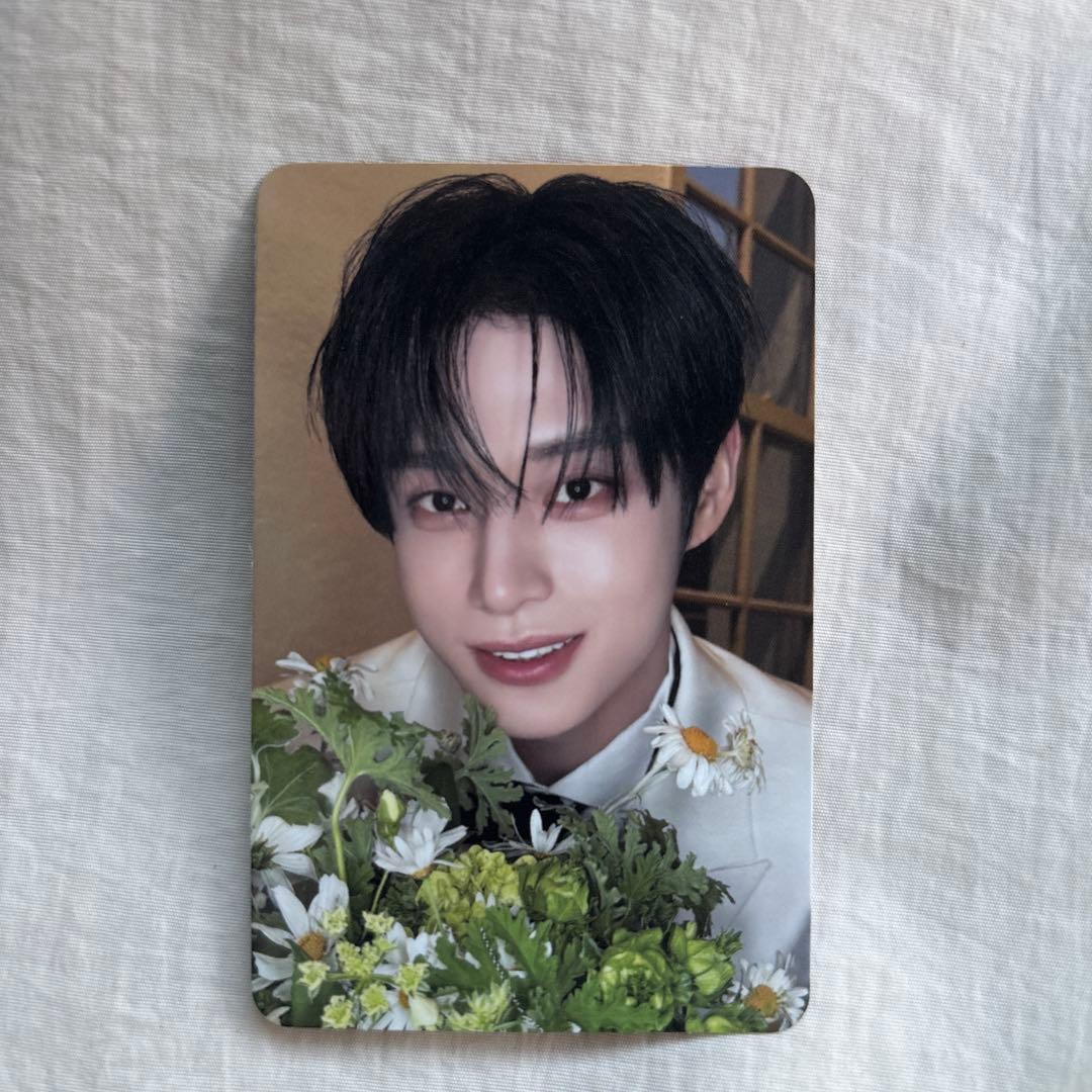 ジウン ZEROBASEONE ZB1 RE-FLOW 封入 トレカ - メルカリ