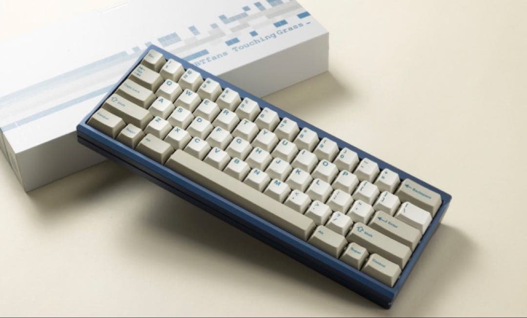 PBTfans Touching Grass、Base + Accent kit