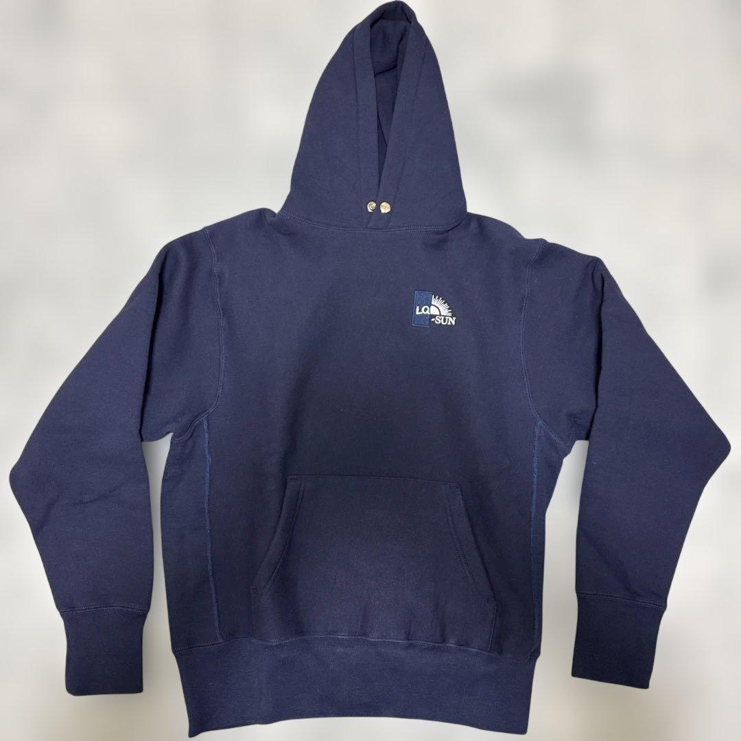 LQQKSTUDIOパーカー