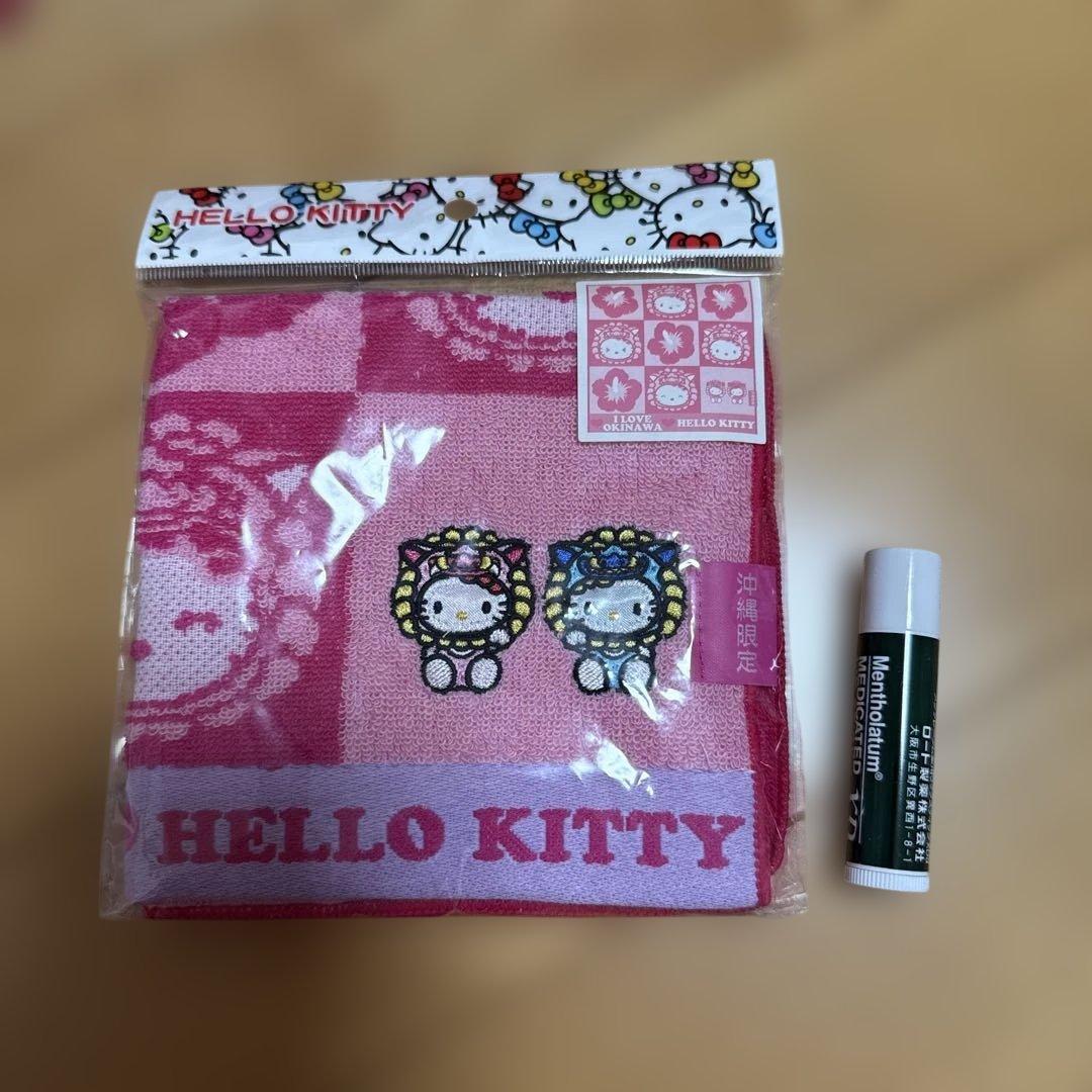 HELLO KITTY 沖縄 OKINAWA ご当地タオル サンリオ - メルカリ