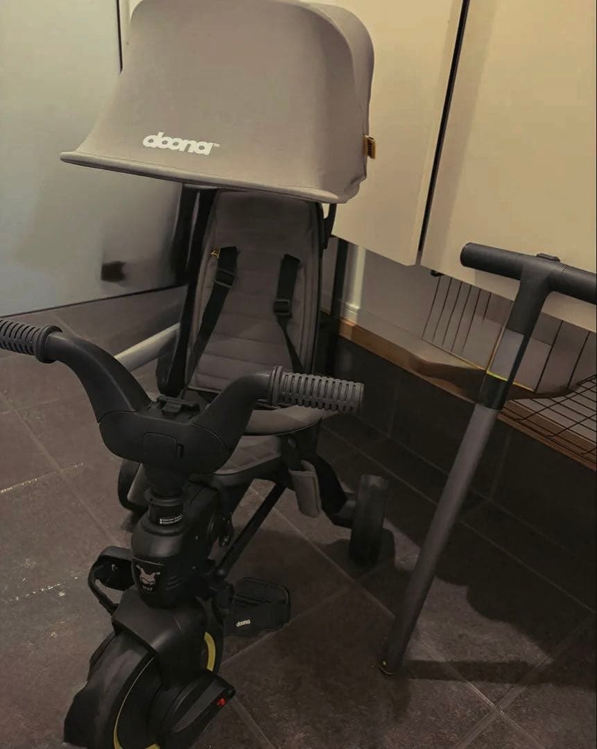 doona リキトライク　likitrike グレー