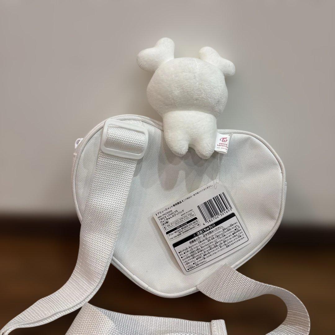 GIGO限定 TWICE LOVELYS ぴょこきゅんボディバッグ ダヒョン - メルカリ