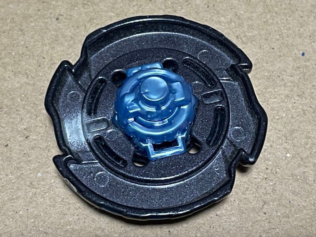 メタルファイトベイブレード WBBA 特別景品 マーキュリーアヌビウス