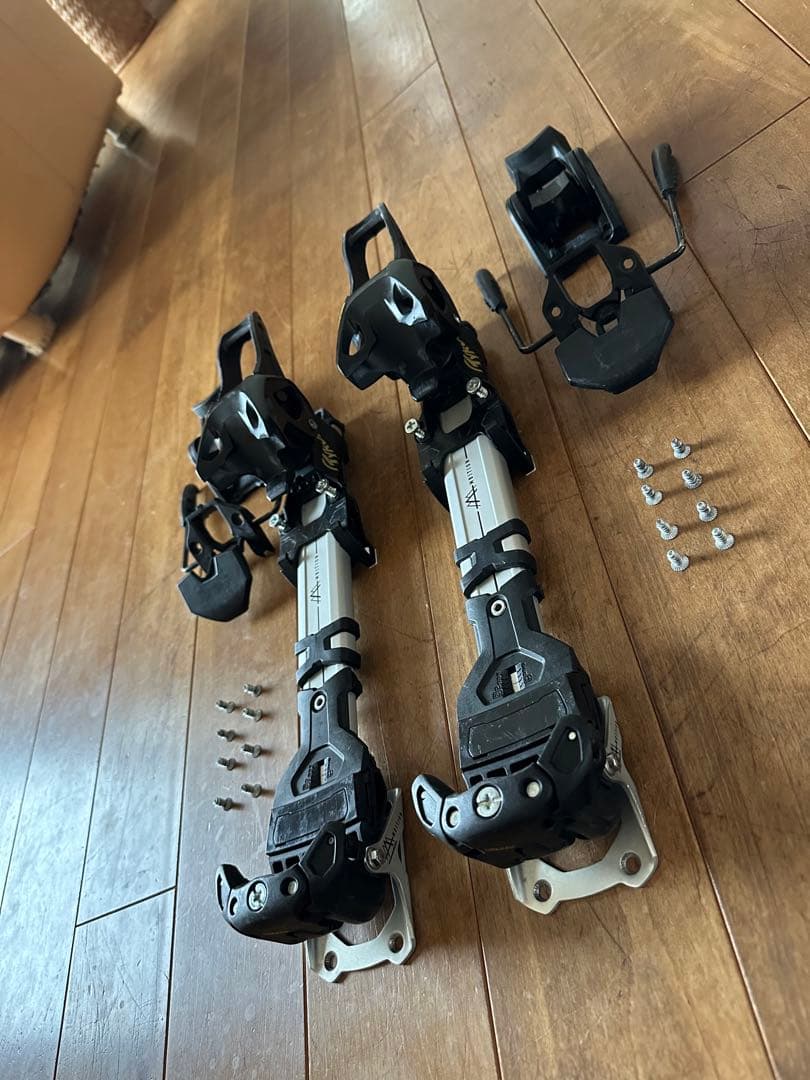 【専用】チロリアアンビション12 ブレーキ幅　105mm AMBITION 12 チロリア TYROLIA AMBITION 12 MN アンビション 12 MN S.BLACK 105mm