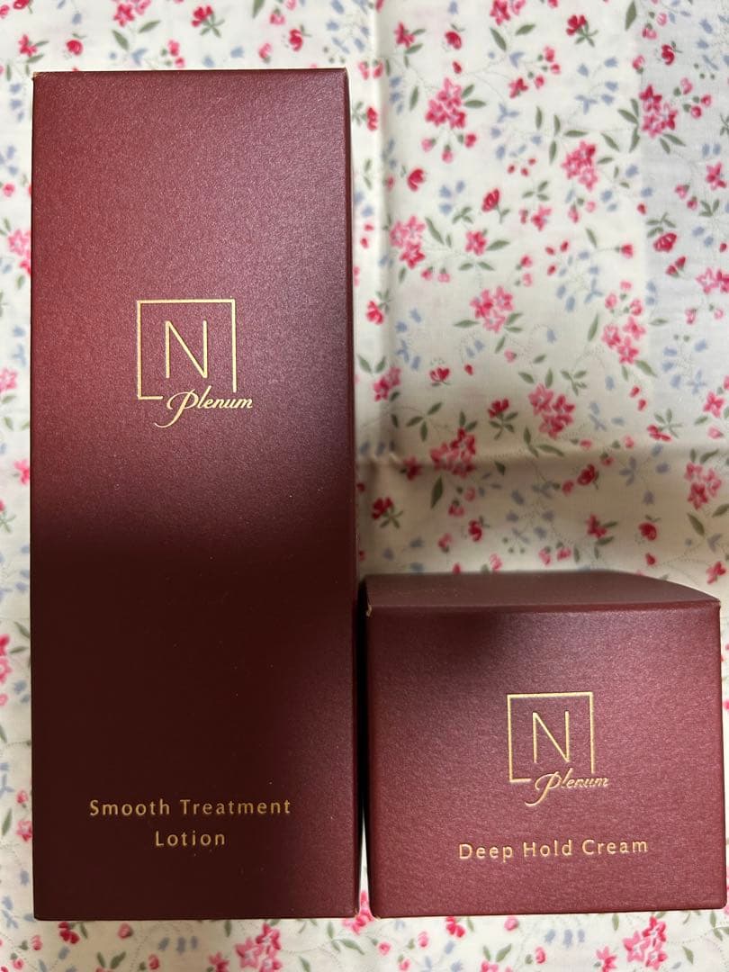 N. Plenumスムーストリートメントローション & ディープホールドクリーム