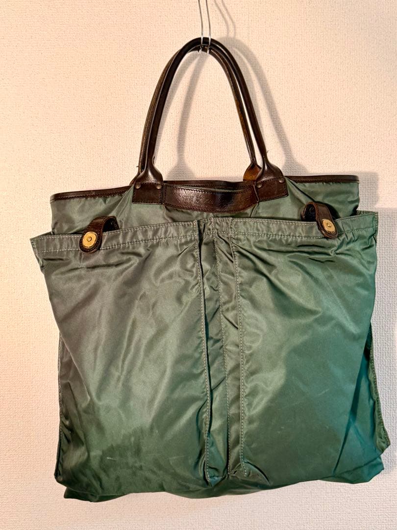 Felisi フエリージ　ナイロン ヘルメットバッグ