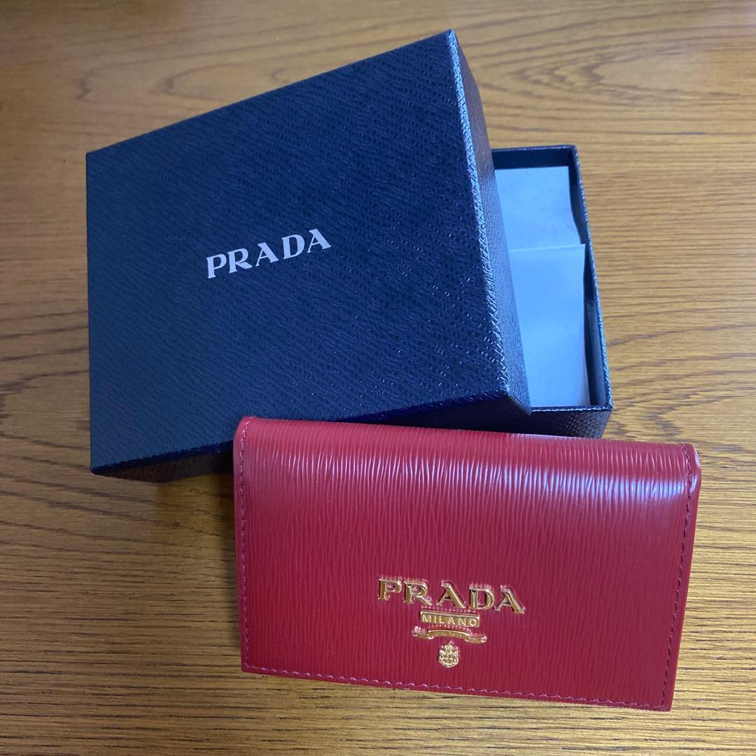 PRADA 名刺入れ レッド