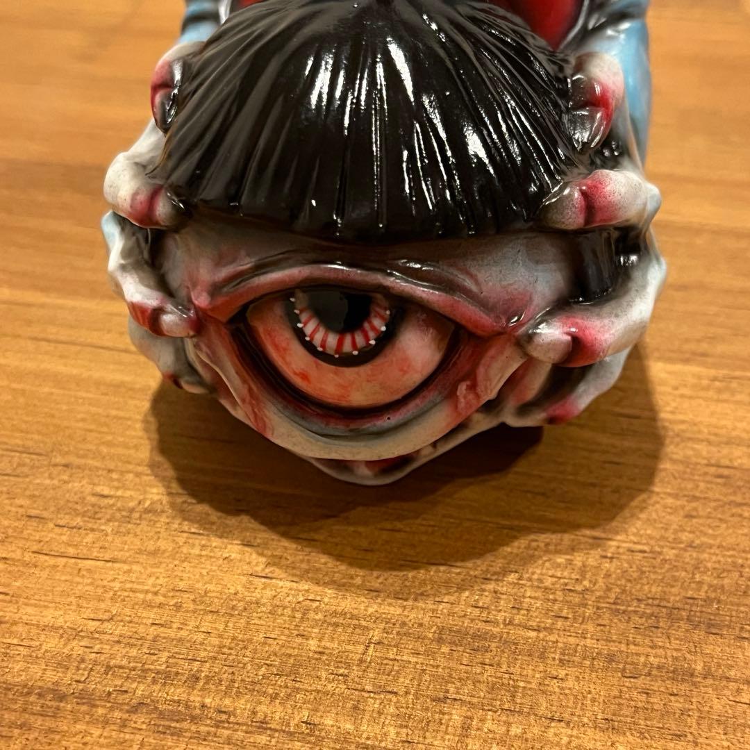 かっこわらい雑貨店 まちこ ソフビ フィギュア 着物 水色 髪 黒 血