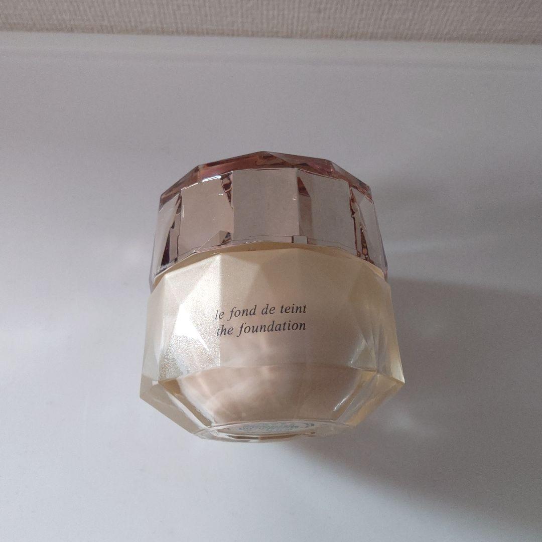 新品・未開封 クレドポーボーテルフォンドゥタン オークル00