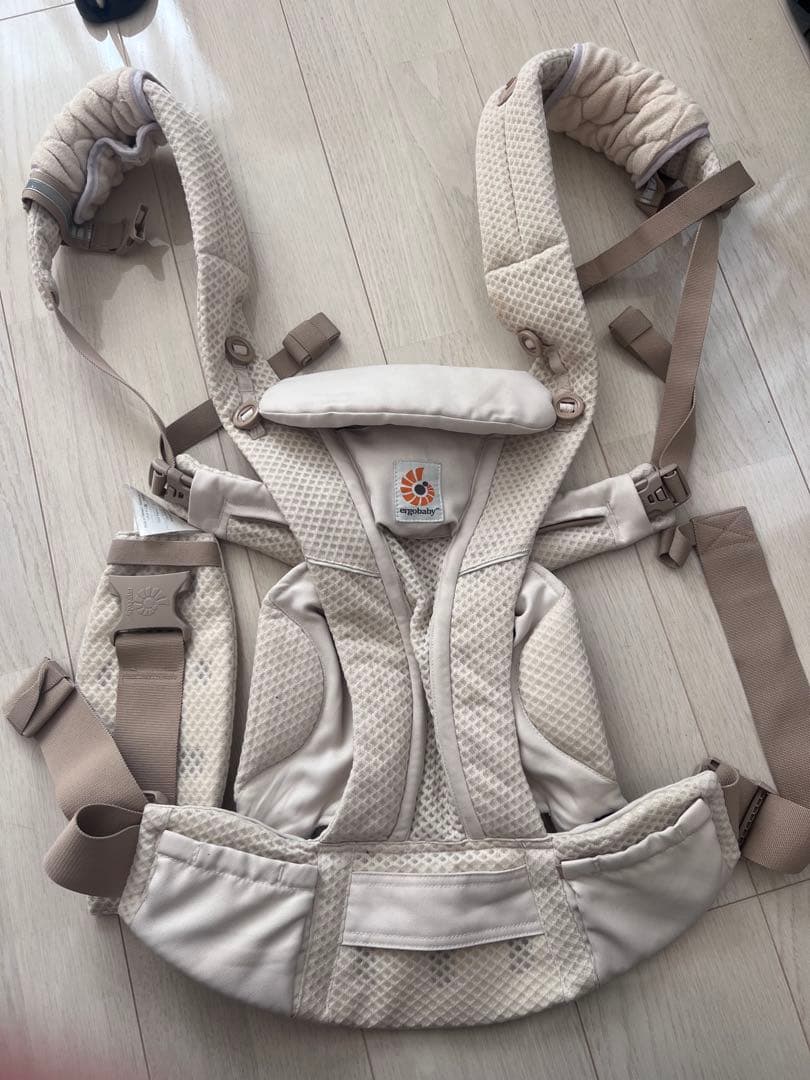 エルゴ ナチュラルベージュ OMNI breeze エルゴベビー最新シリーズ 】ErgoBabyCarrier オムニ ブリーズ SG