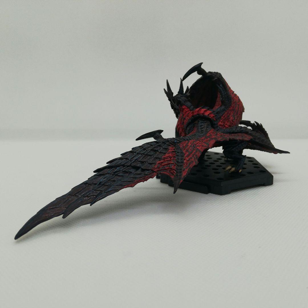 原初を刻むメルゼナ【血氣蝕烈状態】リペイント フィギュア - メルカリ