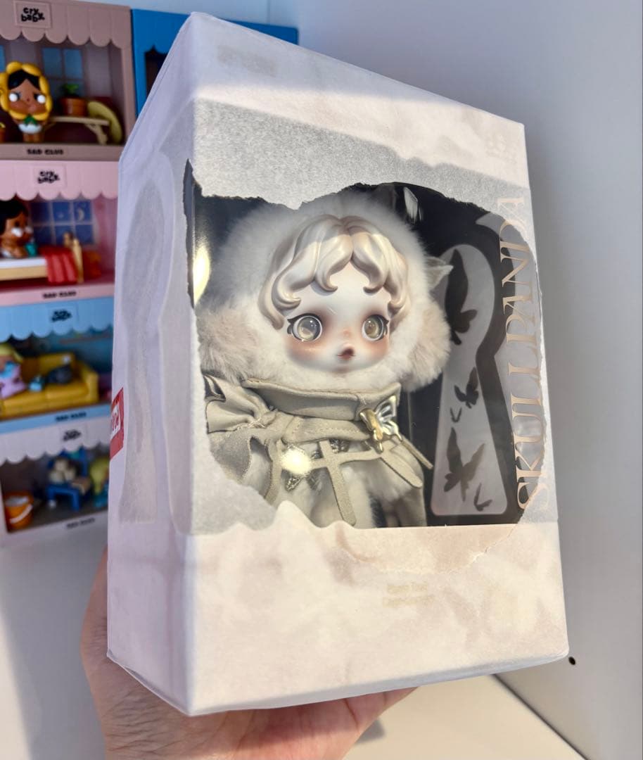 正規品】POPMART スカルパンダ SKULLPANDA 上海限定 - メルカリ