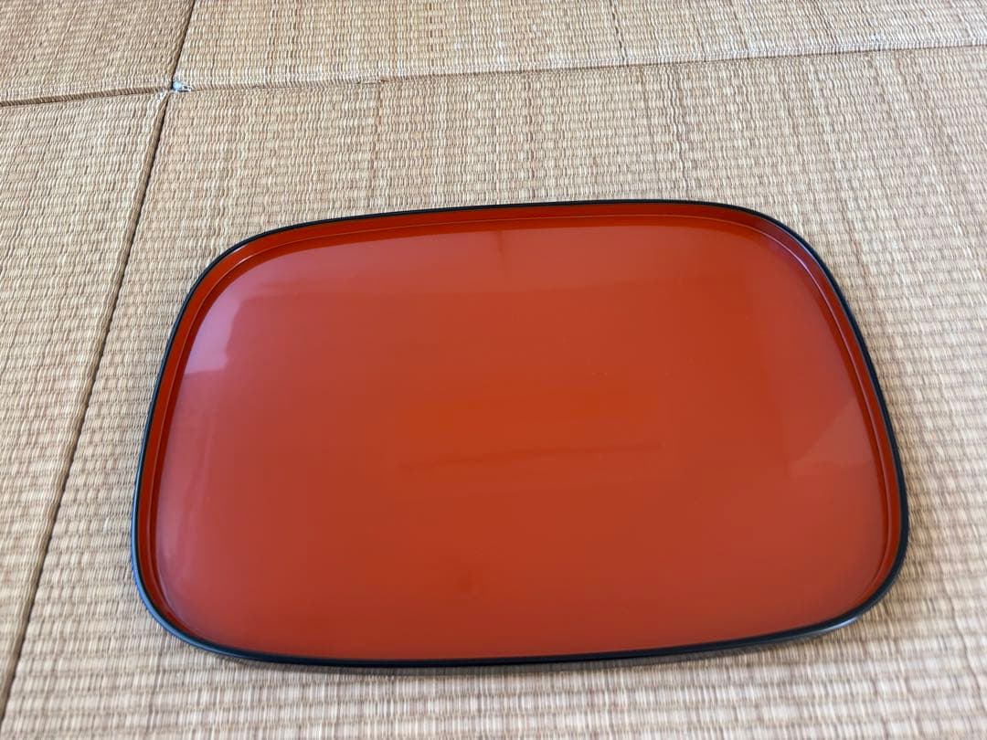 輪島塗り　朱塗りお盆