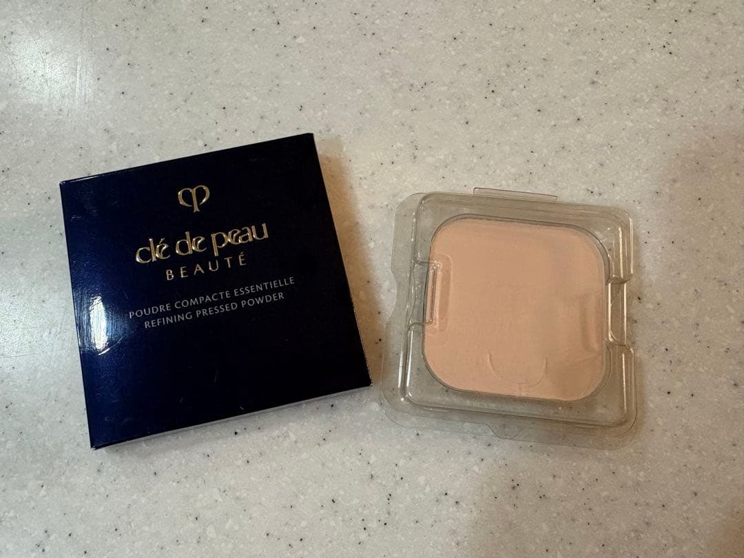 ★クレ・ド・ポー ボーテ エサンシエルn リフィル★