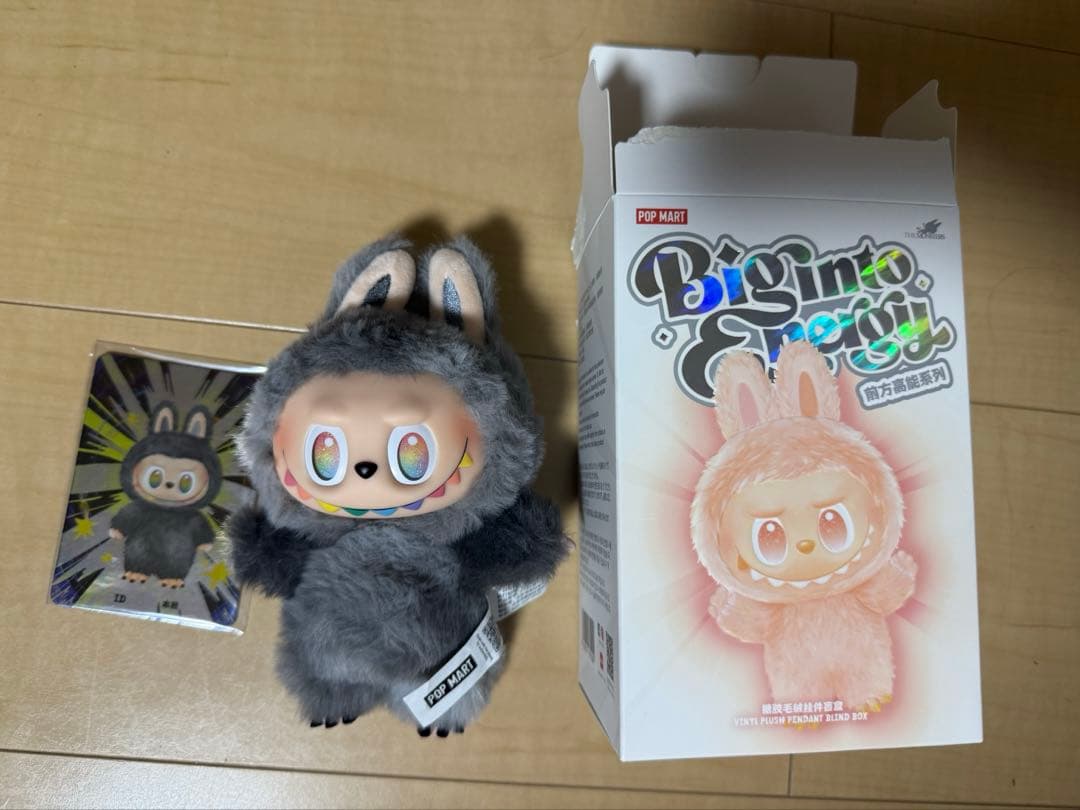 POPMART Biginto Energy ラブブ シークレット 楽天市場】正規品 POP MART THE MONSTERS Big into Energy