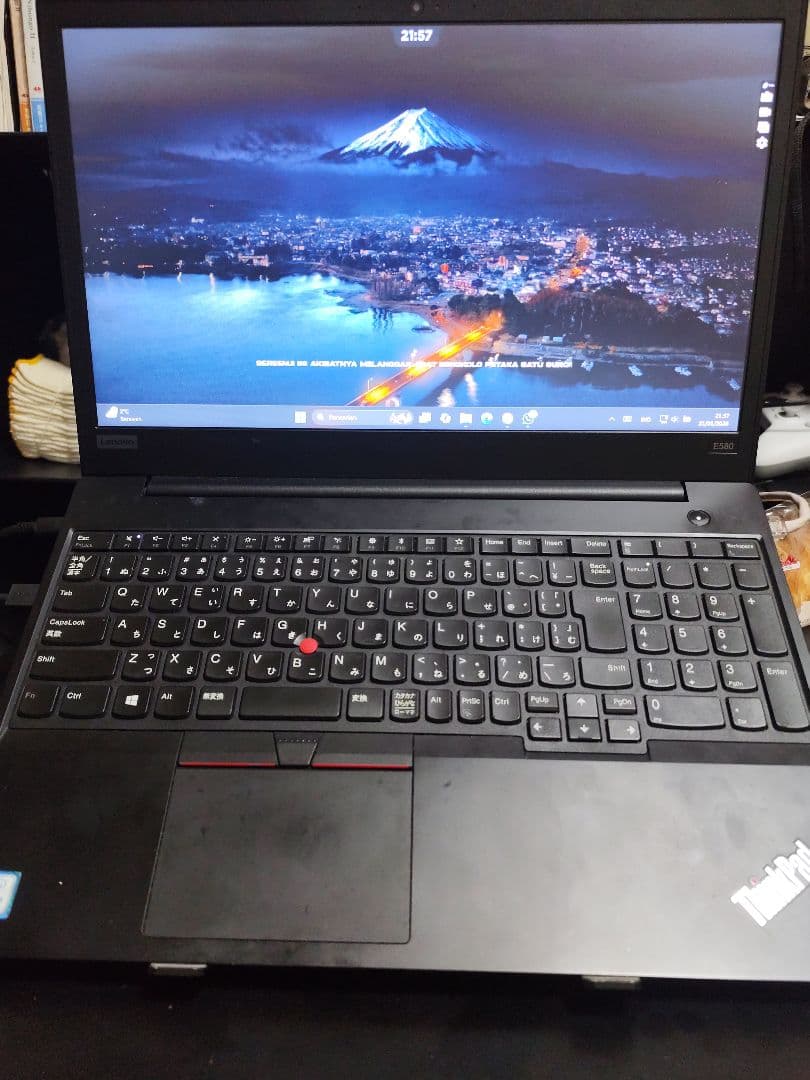 Lenovo ThinkPad 15.6インチ ノートPC