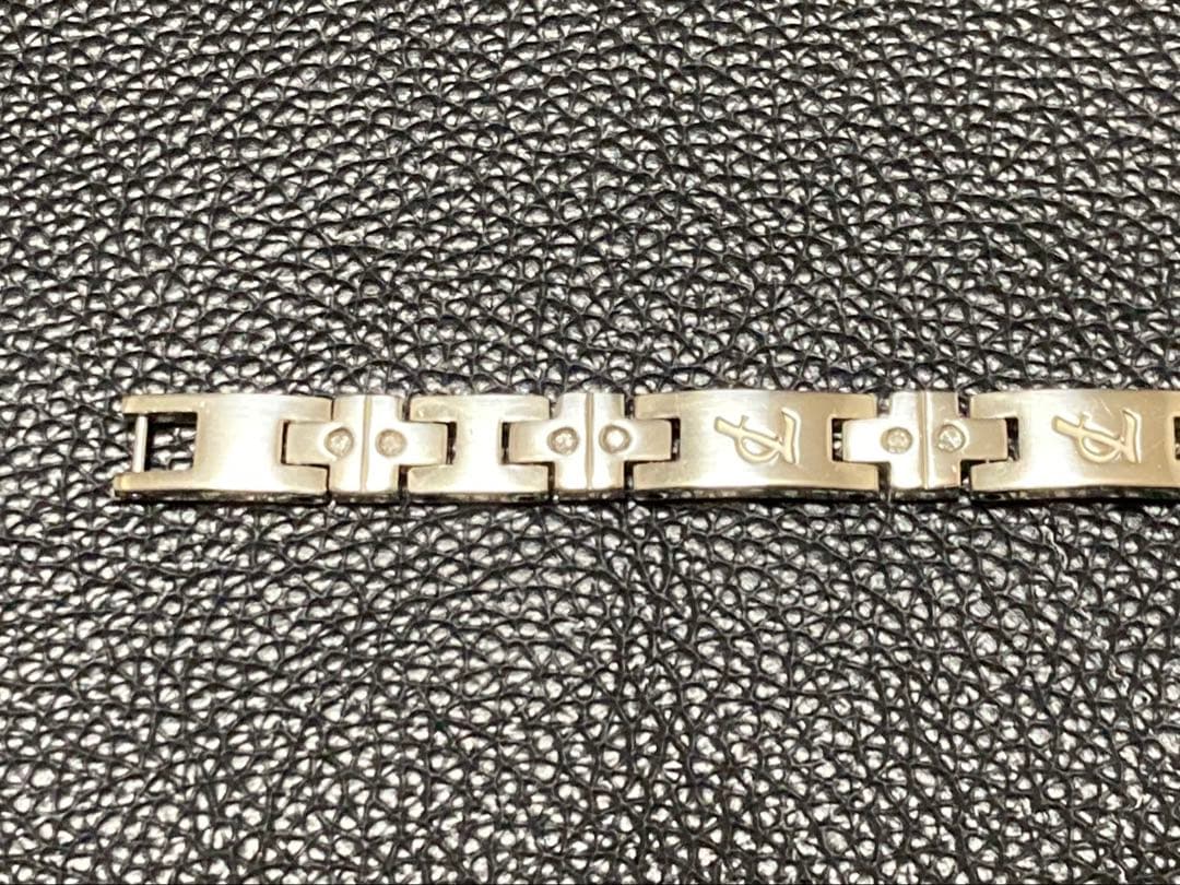 プチシルマのジュエリーコレクション ハンドレッドシルマ クロスクロス