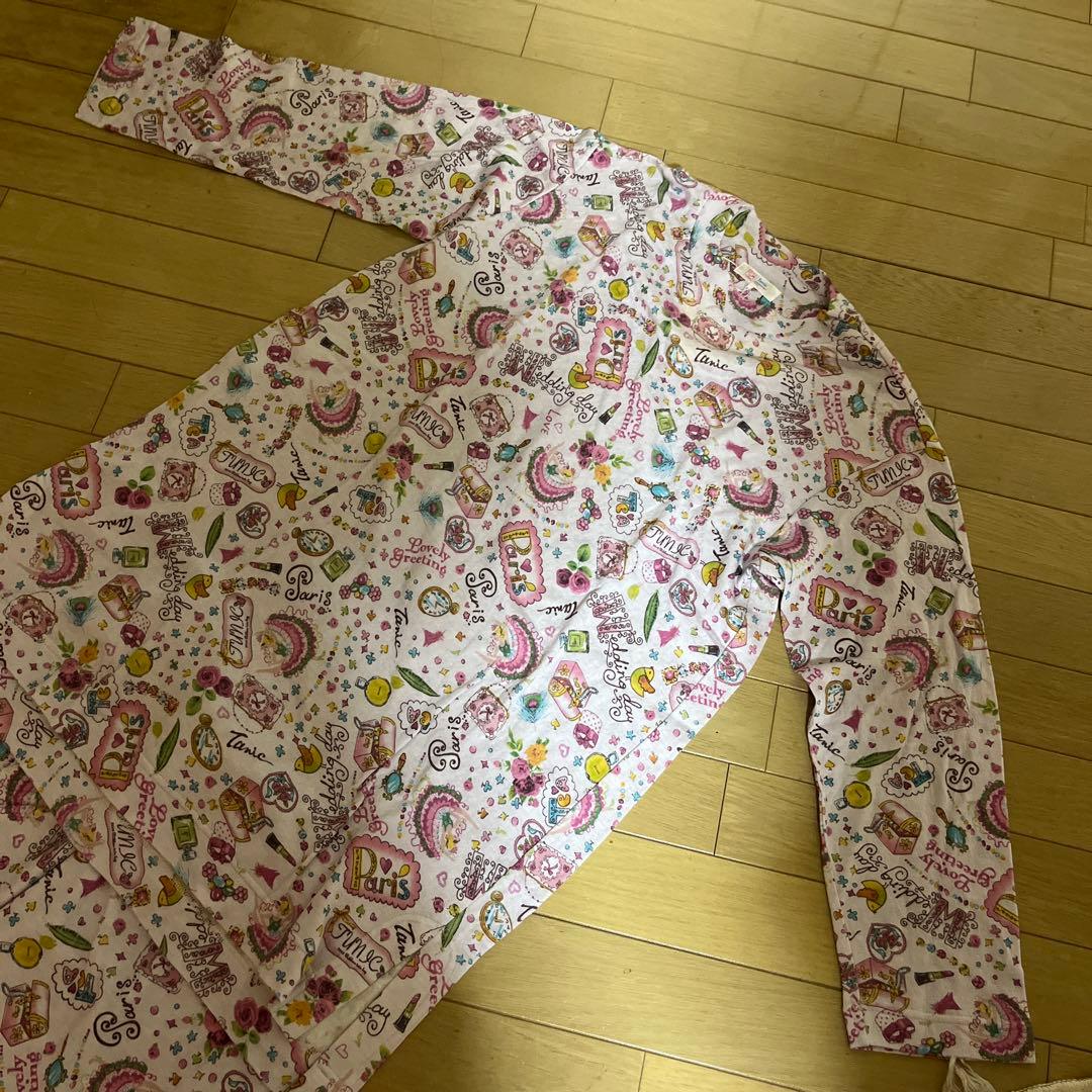 TUNIC 鴨居羊子　アーモンド接結パジャマ　長袖 着丈長め　カルメンナタリア チュニック TUNIC スリットパジャマ 23452P 長袖 40接結・メロディ