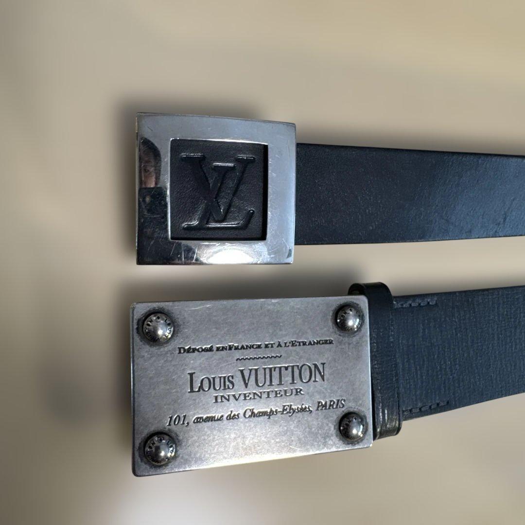 Louis Vuitton ブラックレザーベルト２本