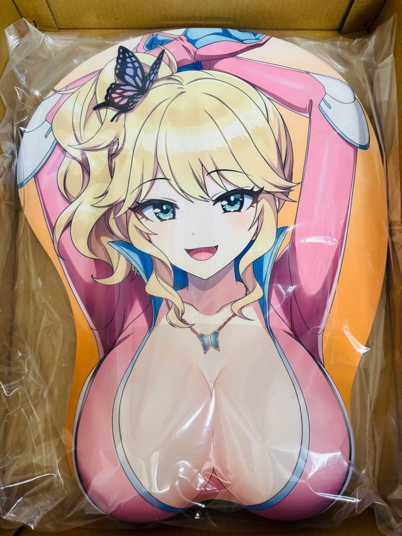 等身大おっぱいマウスパッド　伊澄桐利　ドルフィンウェーブ