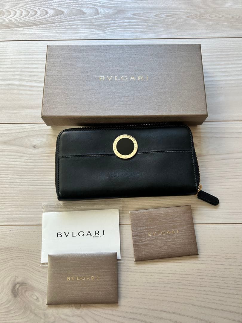 BVLGARI ブラックレザー 長財布　メンズ　レディース　ラウンドファスナー
