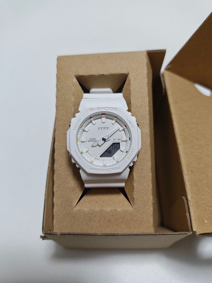 【新品】G-SHOCK GMA-P2100IT-7AJR ITZYコラボモデル G-Shock's first collaboration with K-pop group ITZY includes three