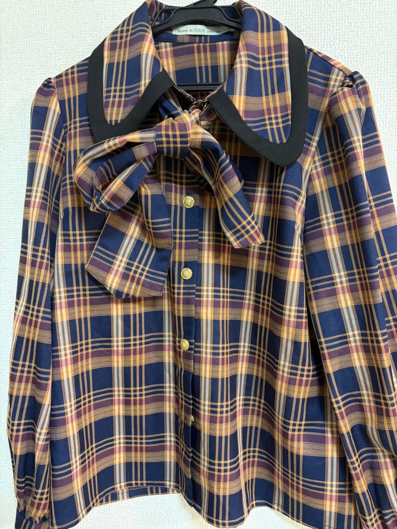 ま*︎様 Maison de FLEUR canone 私を律するボウタイブラウ