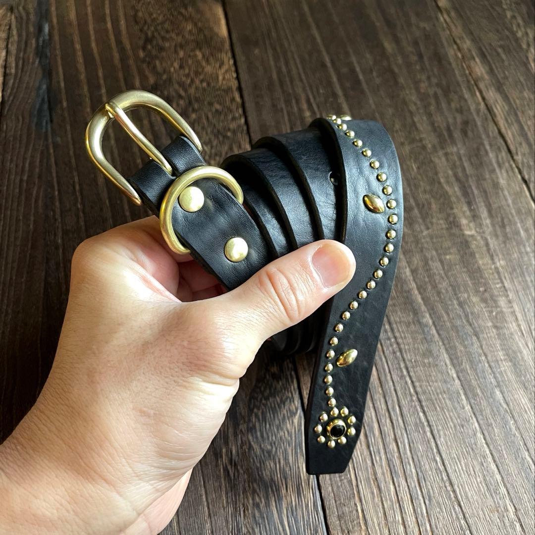 スタッズナローロングベルト　2.4cm　真鍮　シボ　フラワー　HTC CALEE