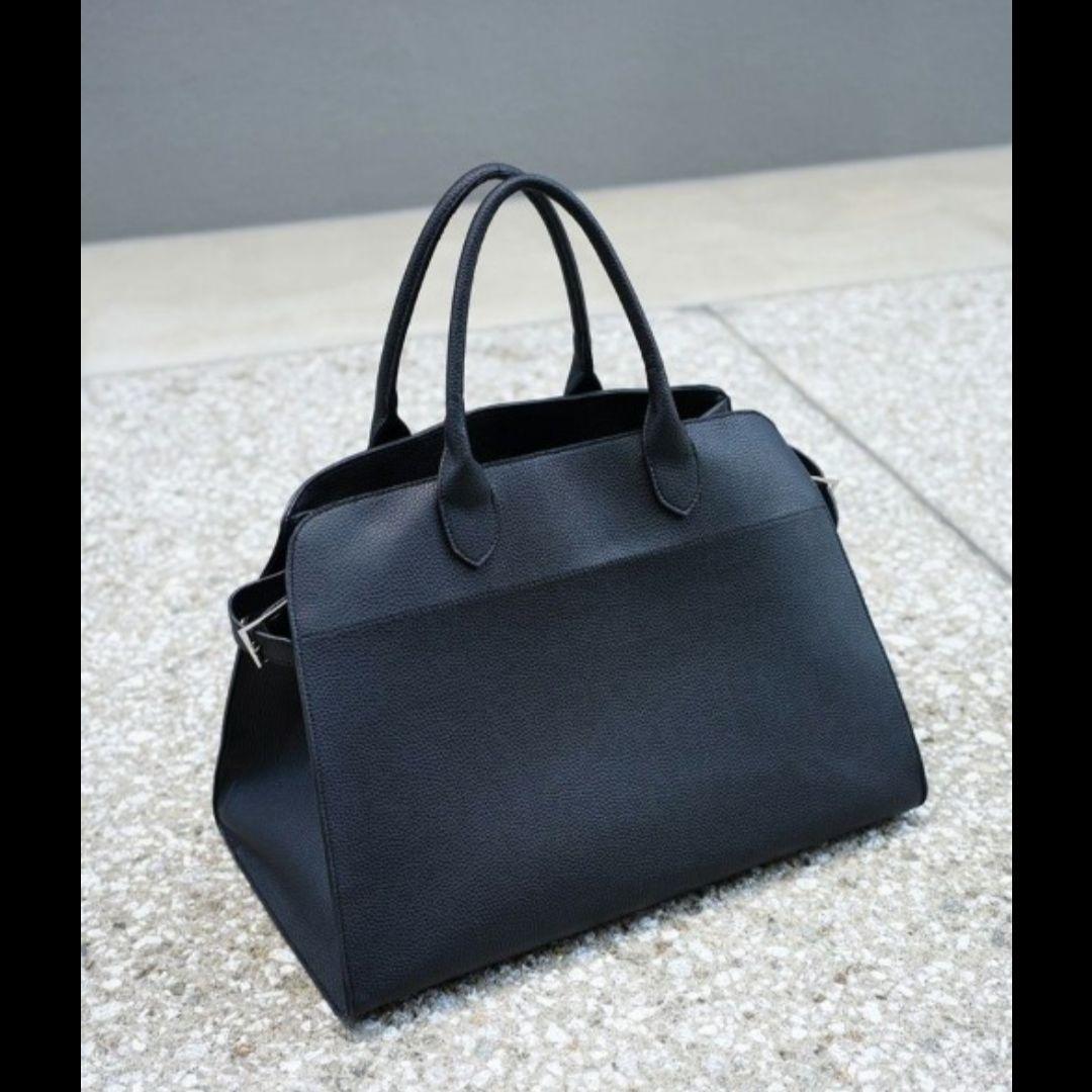 The Rowのマルゴー17風レザートートバッグ