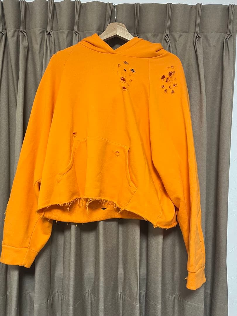 トップス LIBERAL YOUTH MINISTAY