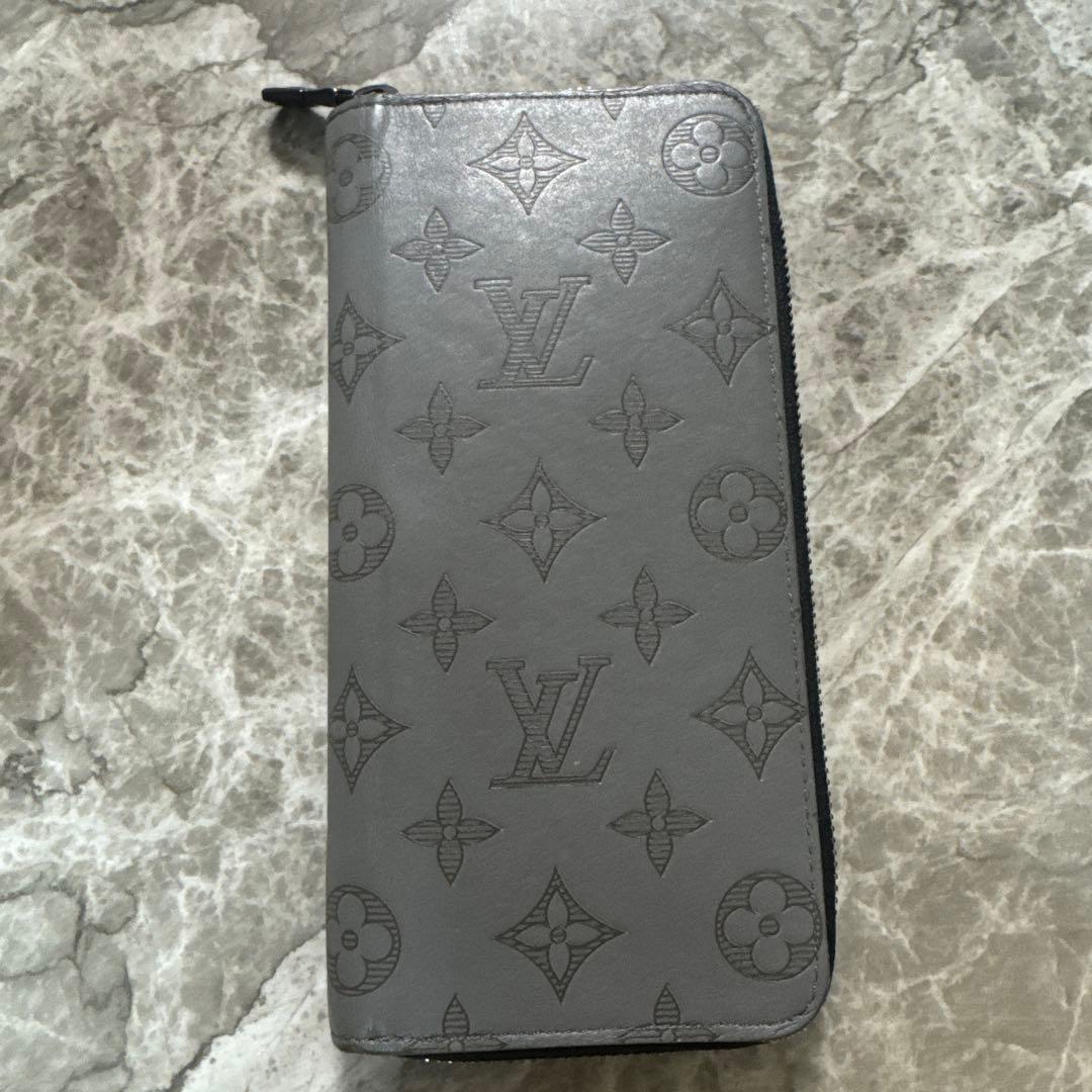 Louis Vuitton グレー 長財布 モノグラム　箱付き