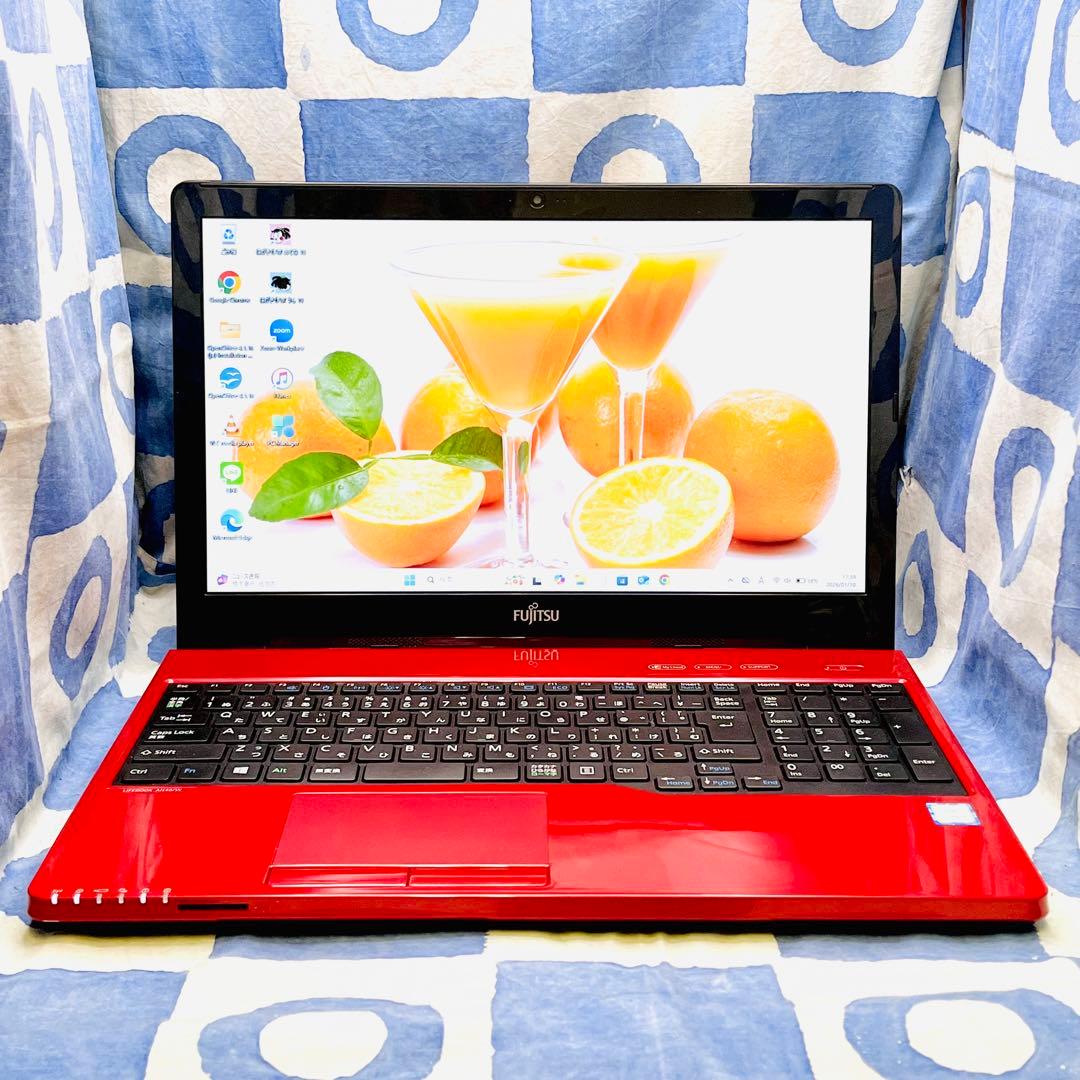 爆速SSD500G☆i5☆貴重な赤ノートパソコン♪カメラ付！第6世代！Win11