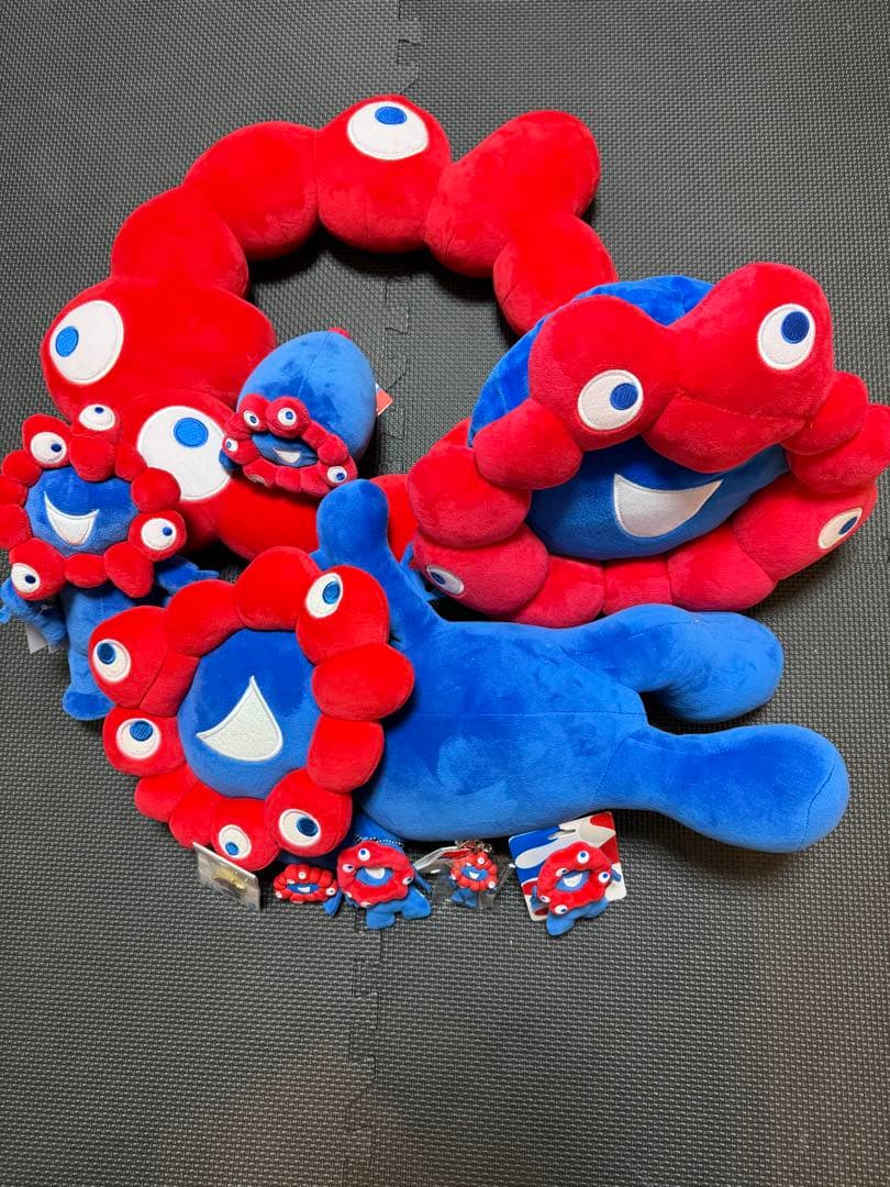 ミャクミャクまとめ売り10点