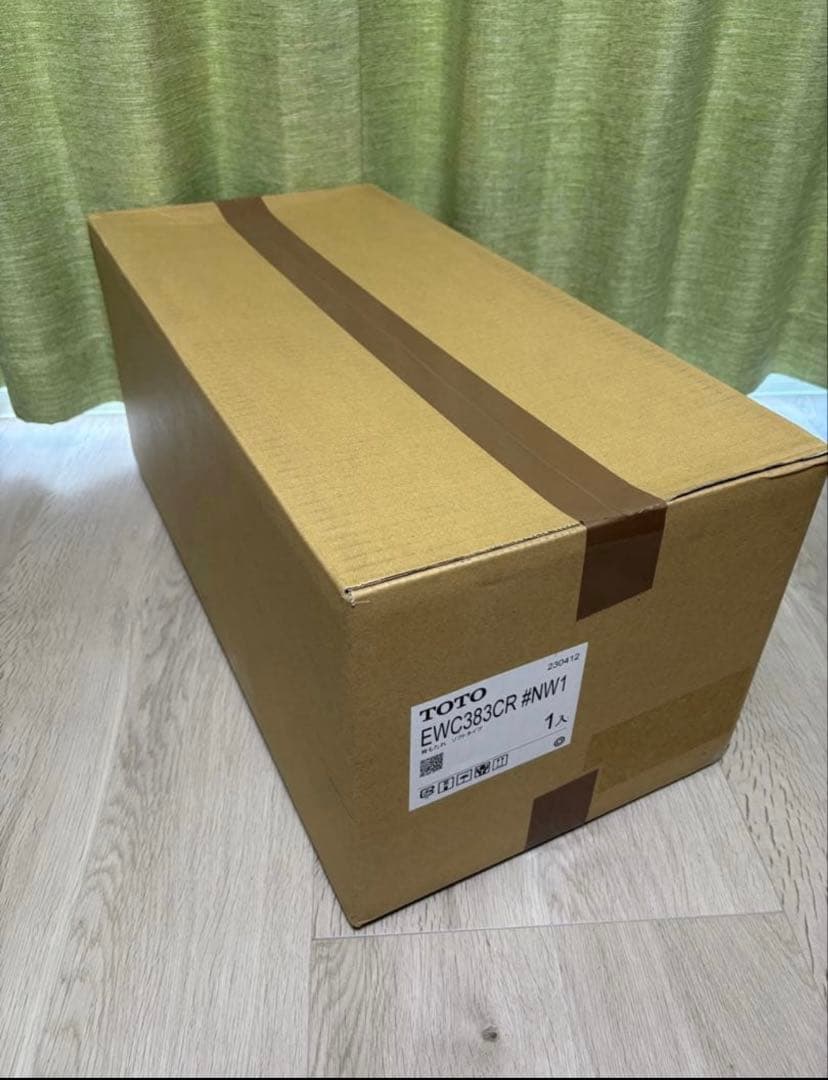 新品　TOTO EWC383CR NW1 背もたれ　ソフトタイプ