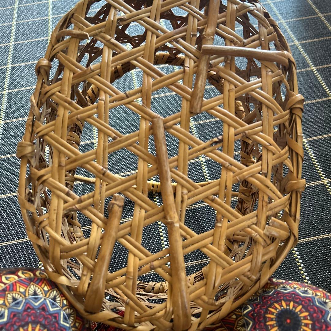 竹かご、りんごかご 根曲竹 国産 竹籠 持ち手あり割れあり❣️ - メルカリ