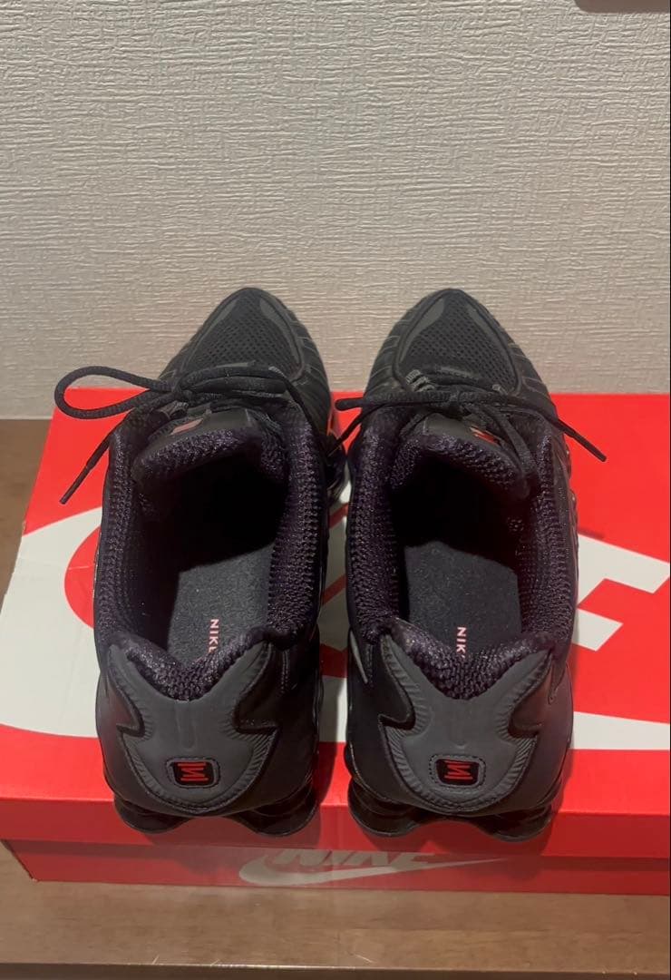 靴 Nike Women's Shox TL 26.5cm