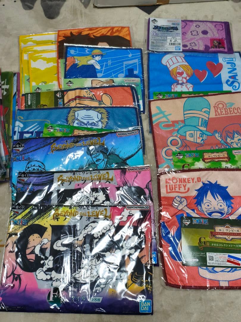 取引中 ONEPIECE グッズまとめ売り 約90点
