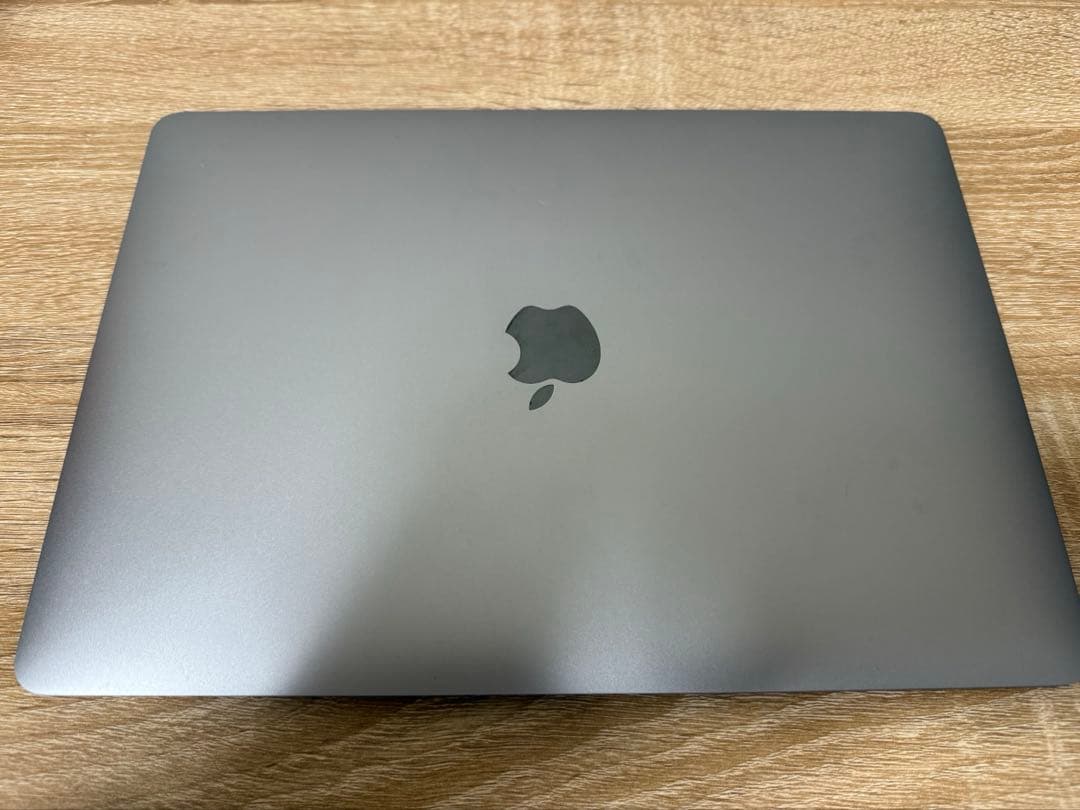 美品 Apple MacBook Air 2020 MWTJ2J/A