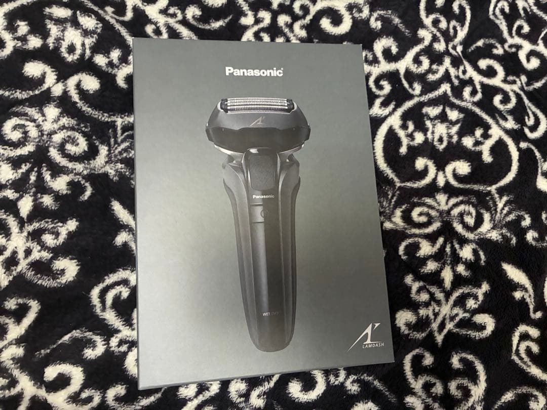 新品未開封 Panasonic メンズ電気シェーバー ES-LVFX-K
