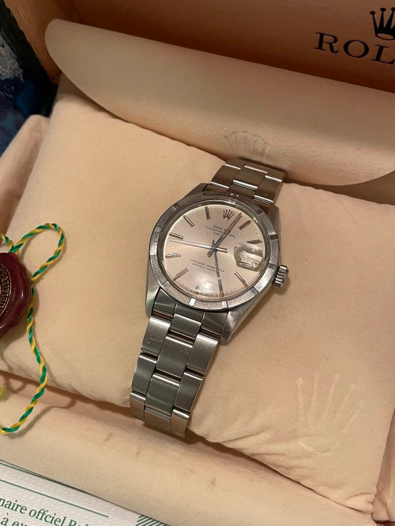 ROLEX オイスターパーペチュアルデイトシルバー1501 41番台