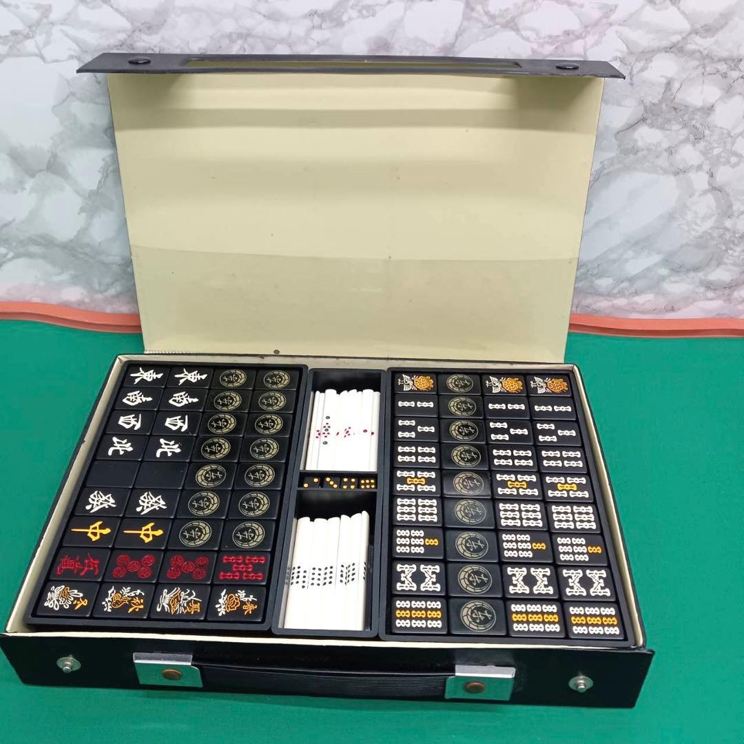 限定品】龍が如く 麻雀牌 オールブラック 希少 レア 黒牌 ゲーム 特典